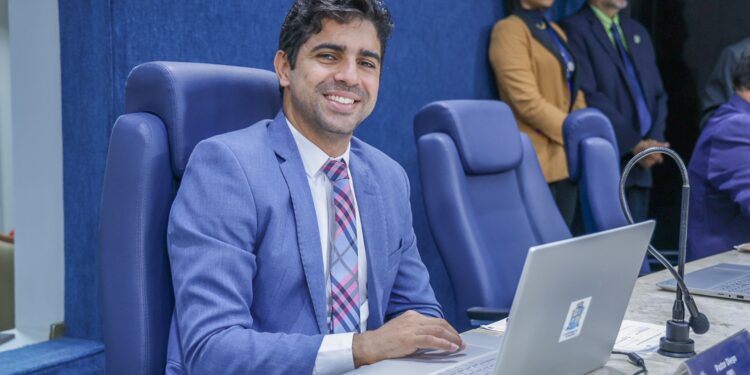 “Precisamos dar visibilidade às famílias atípicas”, afirma vereador Pastor Diego