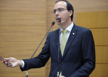 Deputado Georgeo Passos destaca visita ao Hospital do Amor, em Lagarto