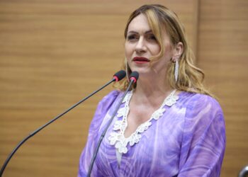 Deputada Linda Brasil defende ação assistencial em assentamento do MST