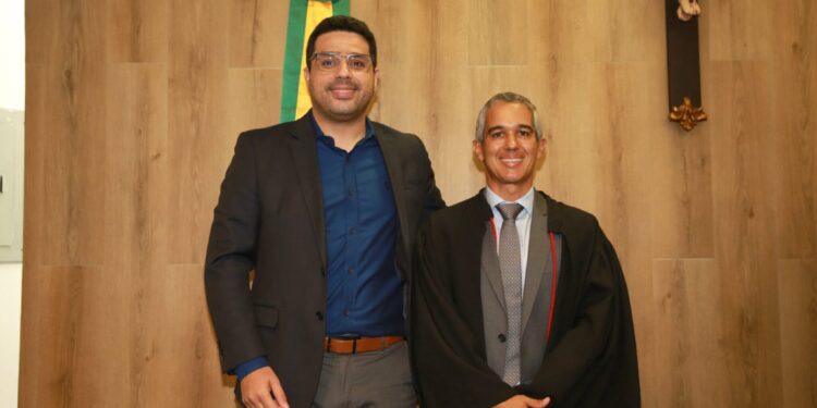 Jeferson parabeniza Eduardo Côrtes, novo procurador-geral de contas do Estado de Sergipe