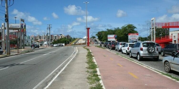 Informe Tancredo Neves: trânsito na avenida ficará com alterações nesta sexta, 15