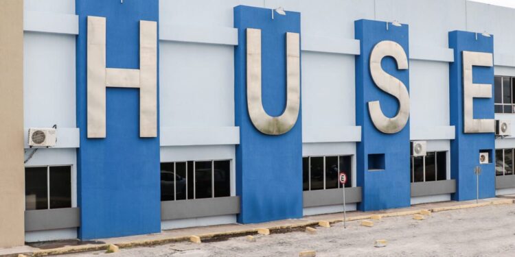 Especialistas do Huse destacam a importância do cuidado com a saúde mental de acompanhantes durante período de internação 