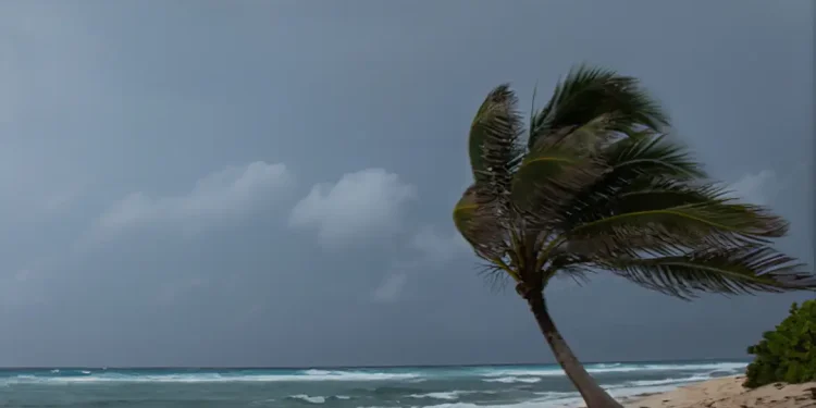Inmet prevê chuva e ventos intensos para várias regiões do país