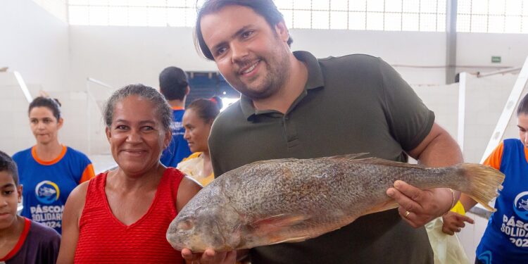 Entrega de peixes em Itabaianinha beneficia mais de 3 mil famílias