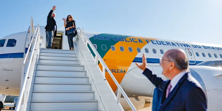 Em 2023, Lula gastou R$ 65,9 milhões em mais de dois meses de viagens ao exterior