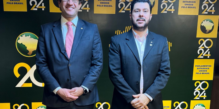 Marcelo Sobral lidera primeira reunião da Comissão de Agricultura da Unale em Brasília