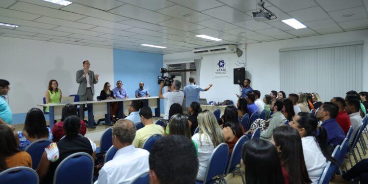 Georgeo Passos realiza encontro com conselheiros tutelares