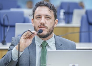 Vereador Camilo comemora anúncio de obras do PAC em Aracaju