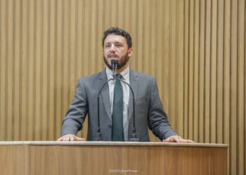 Moradia popular: Camilo Daniel solicita ao Ministério das Cidades a reforma de prédios do Centro de Aracaju para habitação