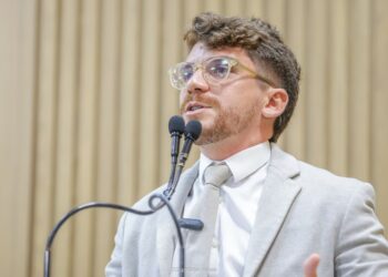 Breno Garibalde: “A cidade continua crescendo de forma desordenada e a população é a maior prejudicada”