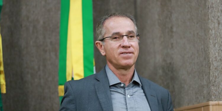 Deputado federal Nitinho destaca efeitos positivos do turismo no Brasil