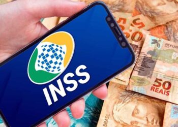 Tesouro Nacional libera antecipação do 13º salário a aposentados e pensionistas do INSS