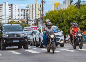 Motociclistas que ganham ate dois salários mínimos ficam isentos de pagar IPVA