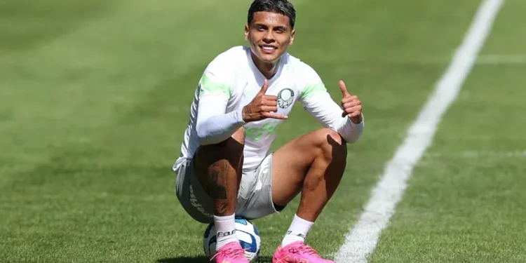 Palmeiras renova contrato do volante Richard Ríos até o final de 2026
