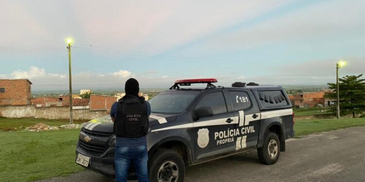 Polícia Civil prende dois suspeitos por tráfico de drogas em Propriá