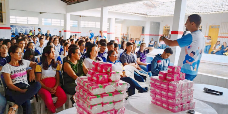 Colégio Estadual Olímpio Campos promove ações do Programa Cuidar-SE em Itabaianinha
