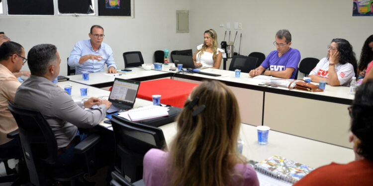 Seduc e Sintese ampliam diálogo para fortalecer as pautas dos professores