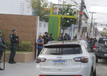 Operação contra torcidas organizadas resulta na apreensão de entorpecentes, objetos utilizados em agressões físicas e celulares roubados