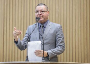 “22% da população aracajuana não concluiu o ensino fundamental”, alerta Eduardo