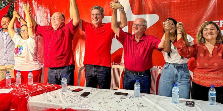 Rogério Carvalho reforça compromisso do PT com Gilberto Maynart