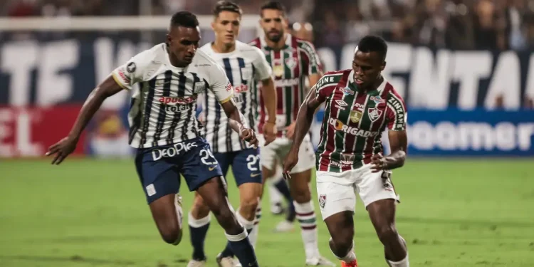 Fluminense arranca empate com Alianza Lima na Libertadores
