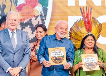 Lula homologa terras indígenas na Bahia e em Mato Grosso