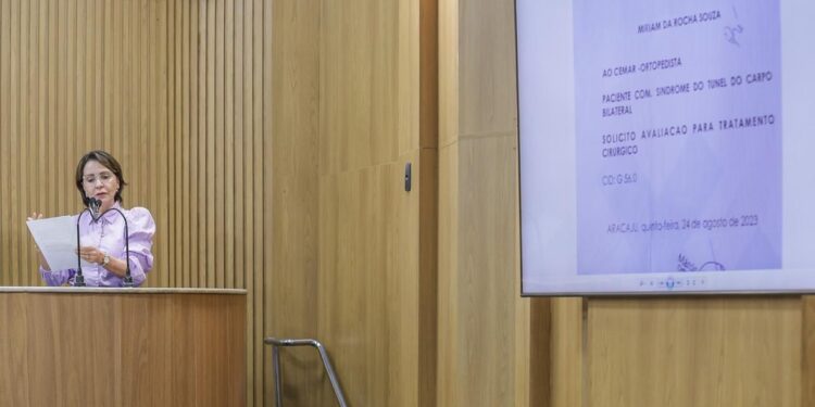 Saúde em Aracaju é vergonhosa, afirma vereadora Emília Corrêa