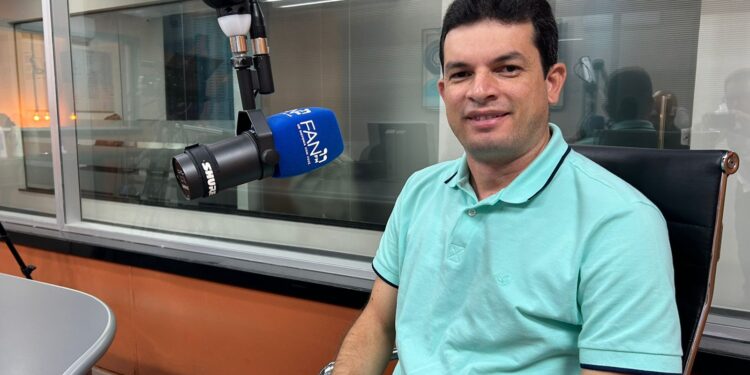 Paulo Júnior destinou R$ 300 mil para transporte público da Grande Aracaju