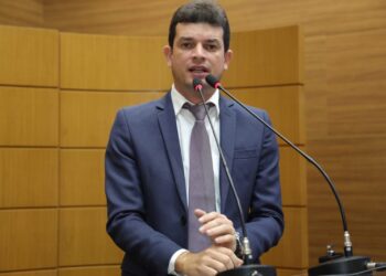 Deputado Paulo Júnior transporte intermunicipal gratuito em dias de Enem