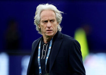 Jorge Jesus diz que vai voltar ao Flamengo em conversa revelada após saída do Clube
