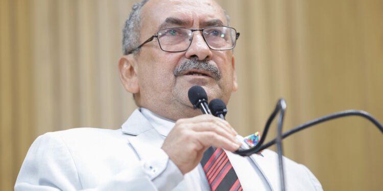 Cícero do Santa Maria cobra realização de exames de ultrassonografias em Aracaju