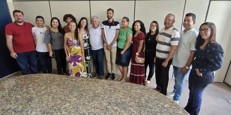 Cerimônia de posse de novos servidores públicos municipais em Estância