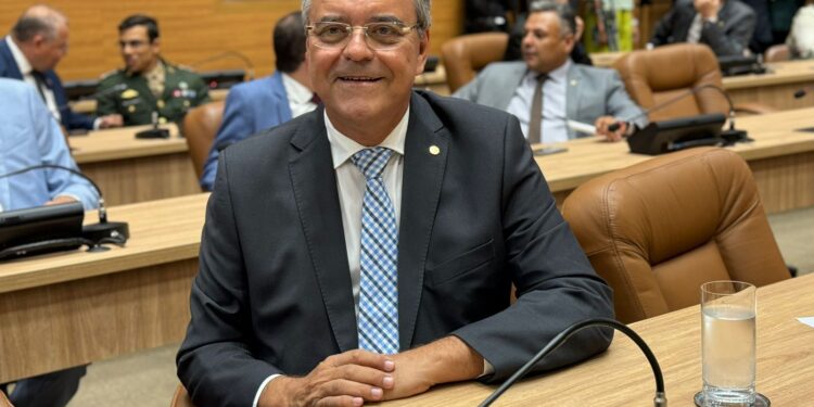 Luciano Pimentel destaca consulta pública para uso de derivados de cannabis no tratamento do TEA