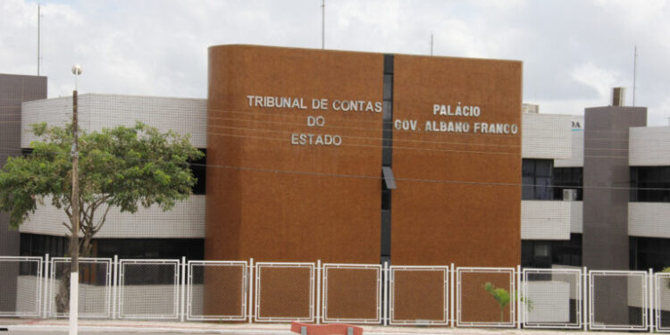 Tribunal de Contas de Sergipe prorroga prazo para municípios enviarem dados educacionais