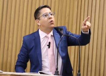 Ricardo Marques é contra o aumento da tarifa do transporte coletivo