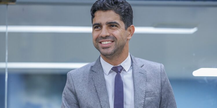 Autismo: Vereador Pastor Diego defende a criação de políticas públicas inclusivas