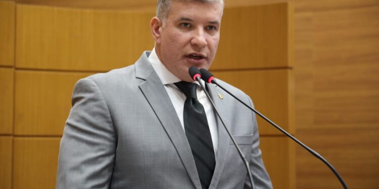 TST: Cristiano Cavalcante defende sergipana para o cargo de ministra