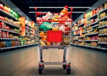 Queda dos juros e mercado de trabalho aquecido impulsionam o varejo brasileiro