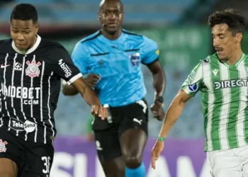 Corinthians cede empate no fim para Racing-URU em estreia na Sul-Americana