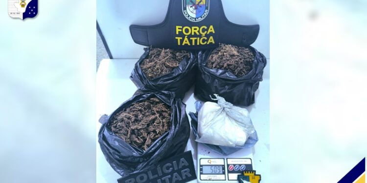 PM apreende 2kg de droga em Nossa Senhora do Socorro