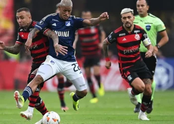 Na altitude, Flamengo tropeça e fica empate com Millonarios pela Libertadores