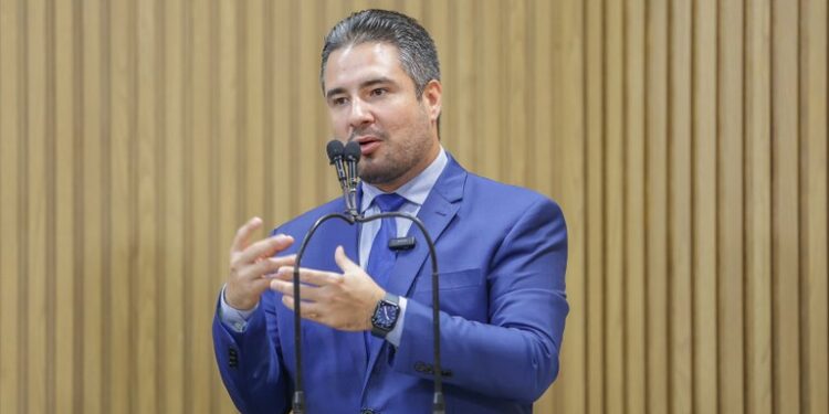 Presidente da CMA lamenta a precariedade do transporte público