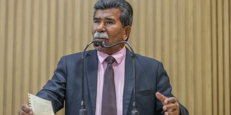 Bigode faz um apelo com a chegada das chuvas no Santa Maria