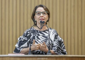 Transporte Público: é uma licitação de faz de conta, claramente eleitoreira, afirma Emília