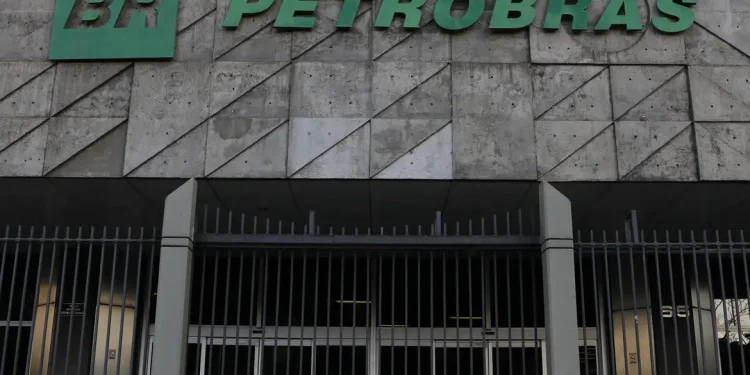 Justiça reconduz presidente do Conselho de Administração da Petrobras