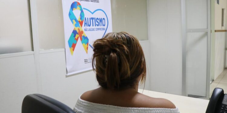 Abril Azul: Prefeitura de Aracaju promove garantia de direitos para pessoas com autismo