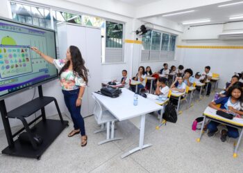 Investimentos tecnológicos na Educação qualificam o ensino e a aprendizagem em Aracaju