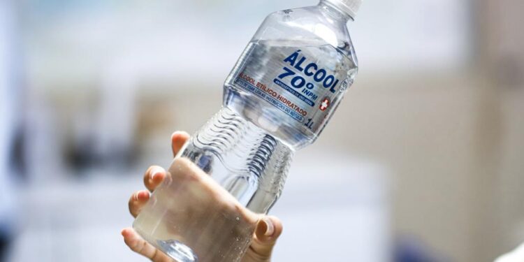 Prefeitura de Aracaju informa proibição da venda de álcool 70% a partir de 30 de abril