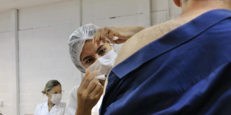 Saiba quais são as diferenças entre as doenças respiratórias e as arboviroses