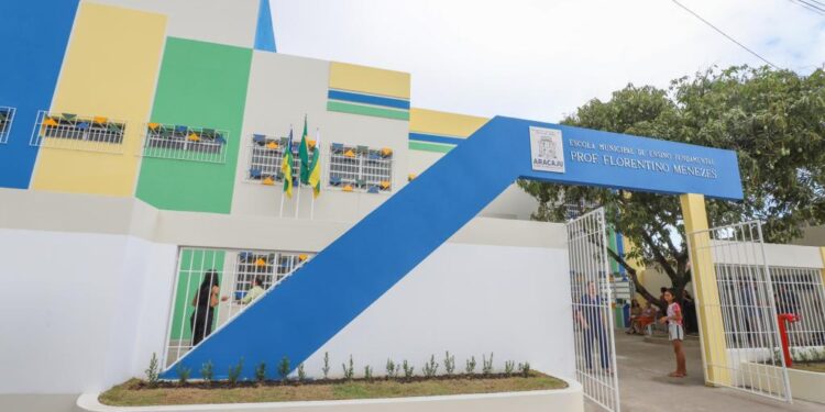 Emef Florentino Menezes atravessa gerações garantindo qualidade de ensino